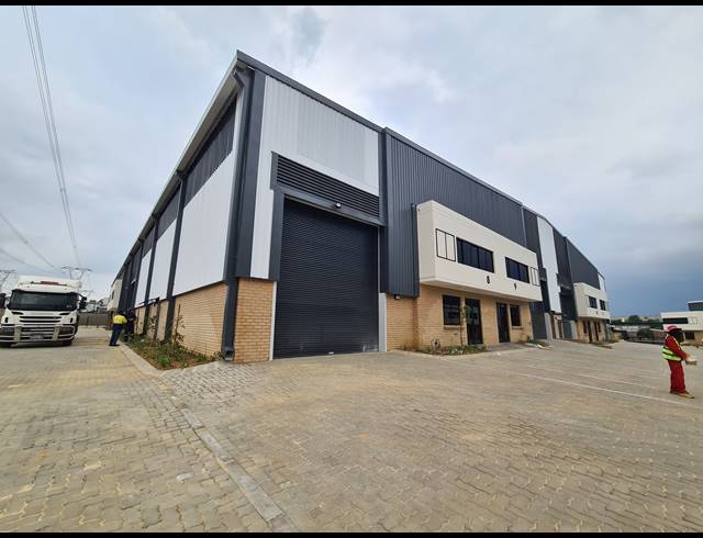 415.98M² WAREHOUSE TO LET IN SAMRAND BUSINESS PARK